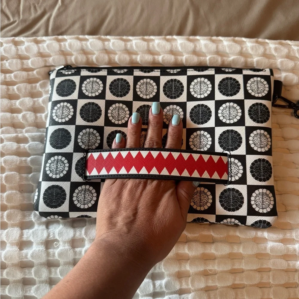 Sprayground x Ron English Collab Pouchlette with Poodle Accent - Picture 3 of 7